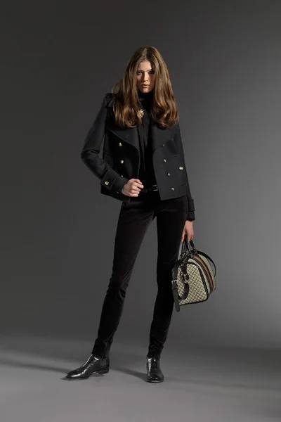 Look 19